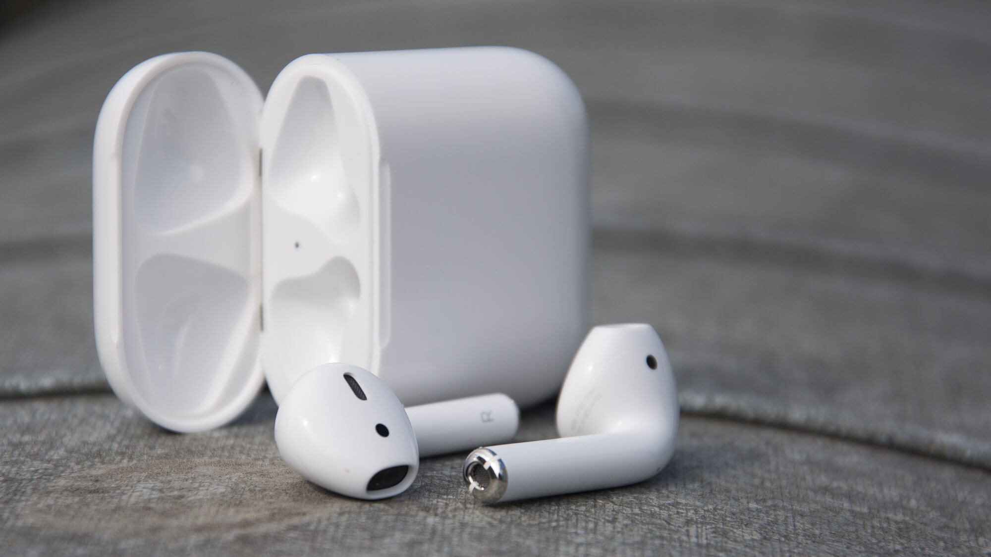 Apple AirPods