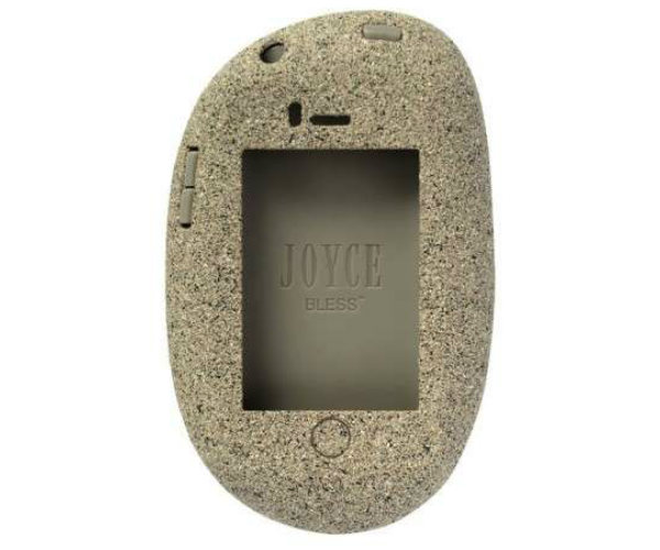 Capa para celular feita de pedra