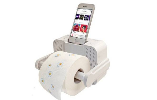 carregador de celular diferente