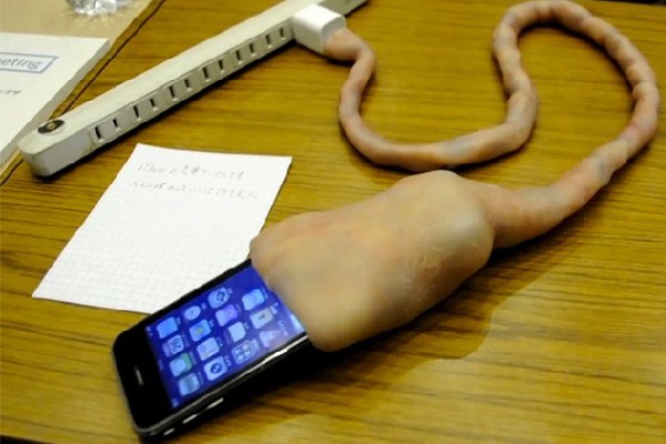 carregador diferente