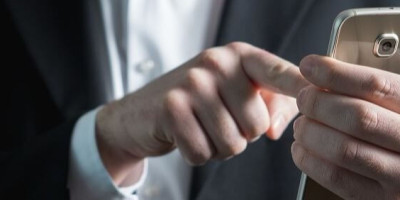 TELEFONE ROUBADO (1)