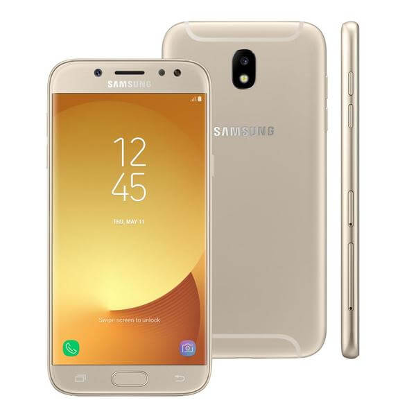 Galaxy J7 Pro mostrado nas vistas frontal, traseira e de lado, com destaque para a parte frontal, com a tela ligada.