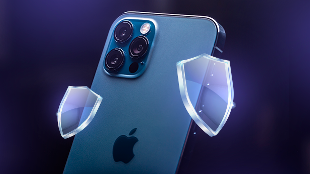 Um celular iPhone é visto com pequenos escudos ao lado, indicando proteção